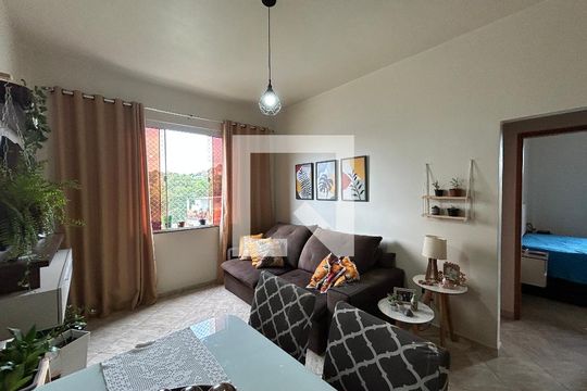 Sala de apartamento à venda com 2 quartos, 65m² em Inhaúma, Rio de Janeiro