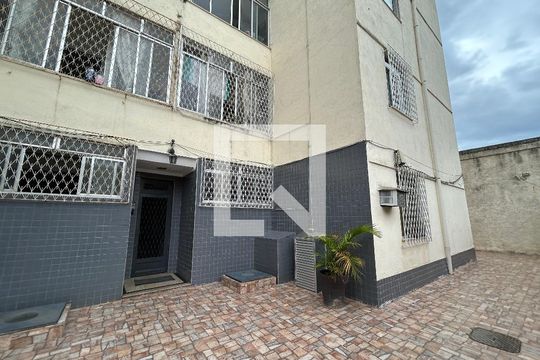 Fachada de apartamento à venda com 2 quartos, 65m² em Inhaúma, Rio de Janeiro