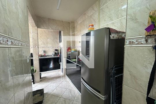 Cozinha de apartamento à venda com 2 quartos, 65m² em Inhaúma, Rio de Janeiro