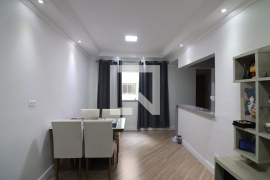 Sala de apartamento à venda com 3 quartos, 83m² em Vila Euro, São Bernardo do Campo