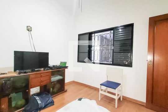 Dormitorios de casa à venda com 4 quartos, 400m² em Jardim Guanabara, Campinas