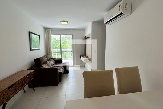 Sala de apartamento à venda com 2 quartos, 66m² em Recreio dos Bandeirantes, Rio de Janeiro