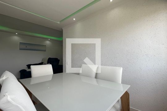 Apartamento à venda com 3 quartos, 68m² em Vila Leonor, Guarulhos