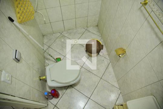 Banheiro Suíte 1  de casa à venda com 4 quartos, 125m² em Jardim Montreal, São Bernardo do Campo