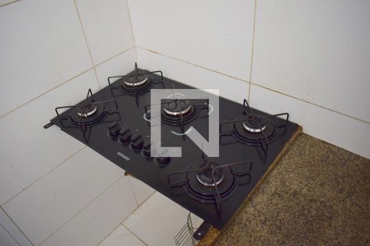 Cozinha  de apartamento para alugar com 2 quartos, 76m² em Centro, Ribeirão Preto