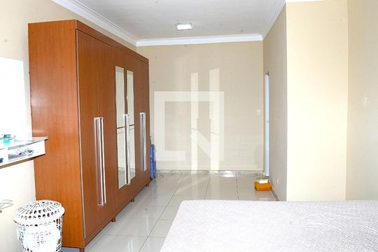 Quarto Suíte de casa de condomínio para alugar com 2 quartos, 110m² em São Gabriel, Belo Horizonte