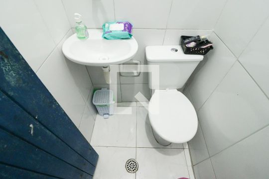 Banheiro de casa à venda com 2 quartos, 55m² em Lauzane Paulista, São Paulo