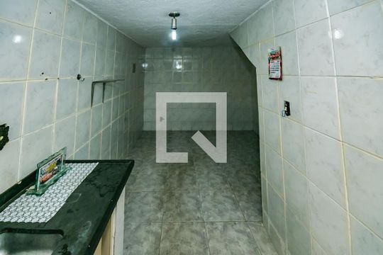 Casa à venda com 3 quartos, 220m² em Serrano, Belo Horizonte
