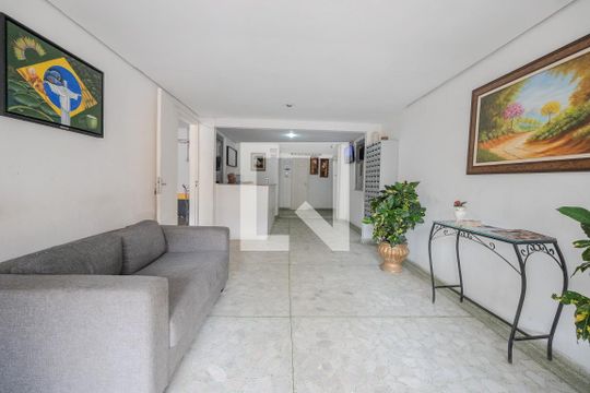 Hall de entrada de kitnet/studio à venda com 1 quarto, 32m² em Bela Vista, São Paulo
