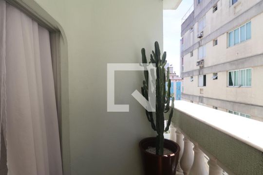 Varanda de apartamento para alugar com 2 quartos, 80m² em Jardim Praiano, Guarujá