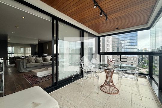 Varanda de apartamento para alugar com 1 quarto, 89m² em Vila Olímpia, São Paulo