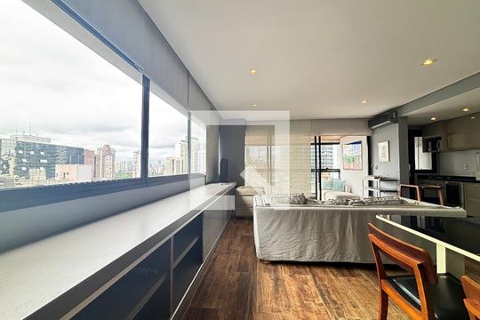 Sala de apartamento para alugar com 1 quarto, 89m² em Vila Olímpia, São Paulo