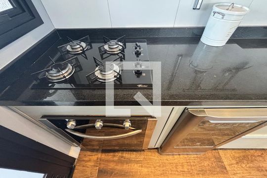 Cozinha de apartamento para alugar com 1 quarto, 89m² em Vila Olímpia, São Paulo