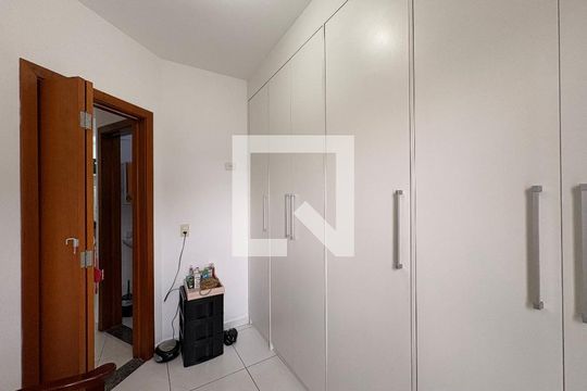 Quarto 1 de apartamento à venda com 2 quartos, 44m² em Vila Alice, Santo André