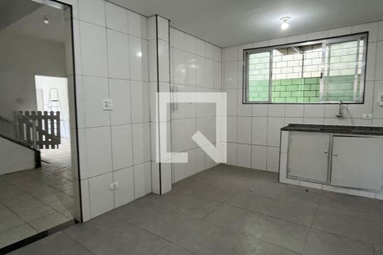 Cozinha de casa para alugar com 5 quartos, 290m² em Embaré, Santos
