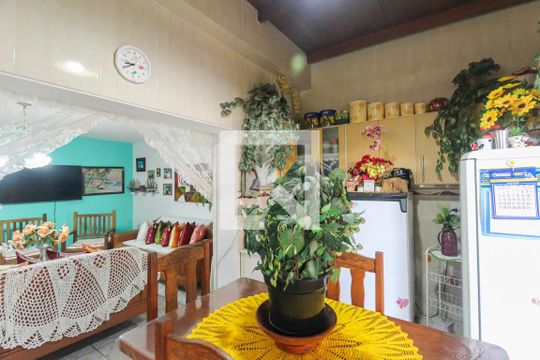 Cozinha de casa à venda com 2 quartos, 125m² em Vila Ivone, São Paulo