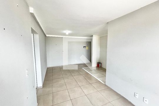 Sala/Cozinha de apartamento à venda com 2 quartos, 50m² em Vila Pita, São Paulo