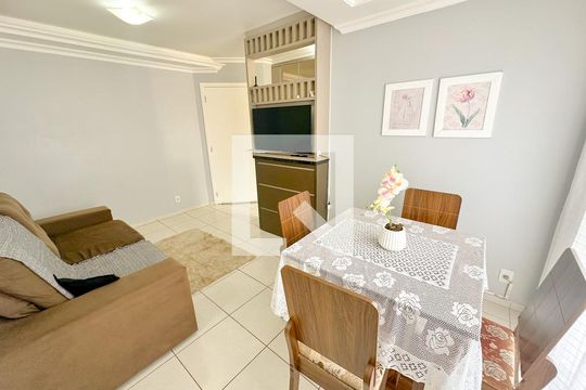Sala de Jantar de apartamento para alugar com 2 quartos, 66m² em Canasvieiras, Florianópolis