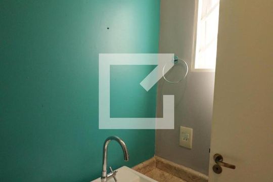 Lavabo de casa de condomínio à venda com 3 quartos, 290m² em Corrupira, Jundiaí