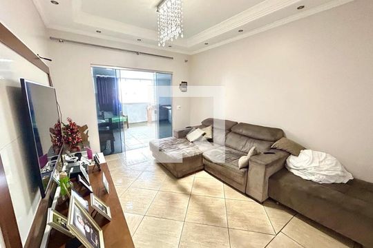 Sala 1 de casa à venda com 4 quartos, 240m² em Jardim Sao Francisco, Guarulhos