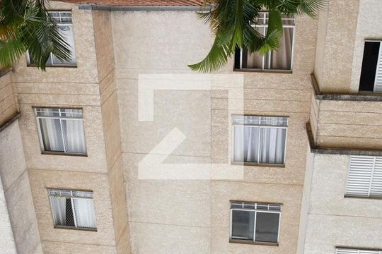 Fachada do bloco de apartamento para alugar com 2 quartos, 45m² em Jardim Albertina, Guarulhos