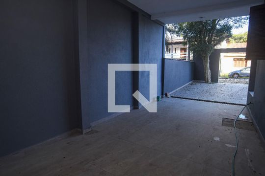 Garagem de casa para alugar com 2 quartos, 200m² em Florescente, Viamão