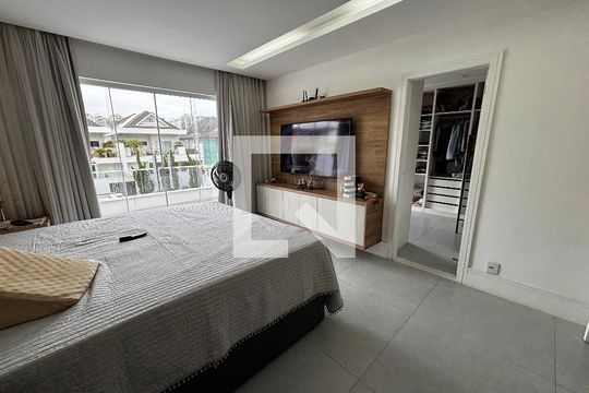 Suíte 1 de casa de condomínio à venda com 5 quartos, 350m² em Vargem Grande, Rio de Janeiro
