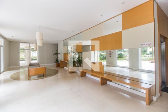 Hall de entrada de apartamento à venda com 2 quartos, 94m² em Alphaville, Santana de Parnaíba