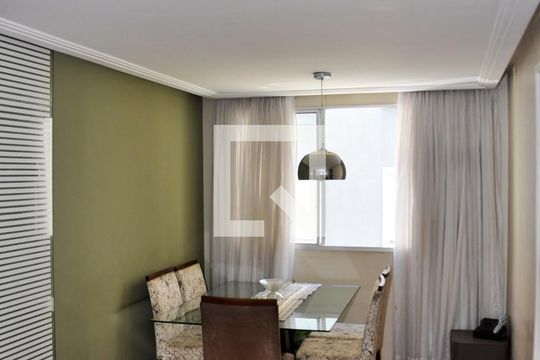 Detalhe - Sala e Sala de jantar de apartamento à venda com 3 quartos, 60m² em Vila Miriam, São Paulo
