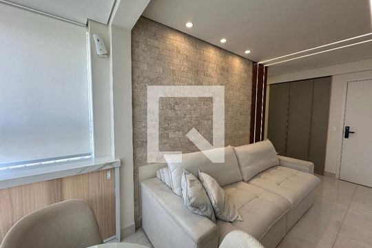 Sala de apartamento à venda com 2 quartos, 48m² em Bethaville I, Barueri