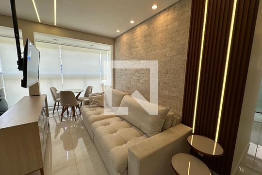Sala de apartamento à venda com 2 quartos, 48m² em Bethaville I, Barueri