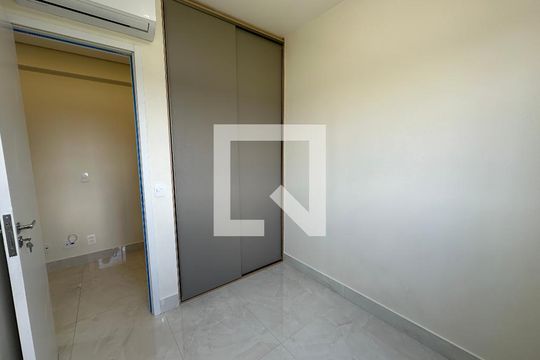 Quarto 1 de apartamento à venda com 2 quartos, 48m² em Bethaville I, Barueri