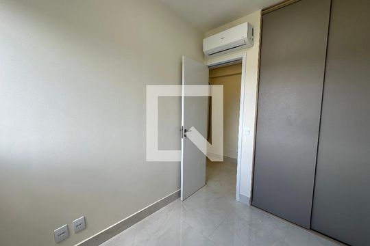 Quarto 1 de apartamento à venda com 2 quartos, 48m² em Bethaville I, Barueri