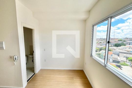 Sala/Cozinha de apartamento à venda com 1 quarto, 17m² em Casa Verde Alta, São Paulo
