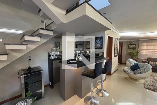Casa para alugar com 4 quartos, 400m² em Cristo Rei, São Leopoldo