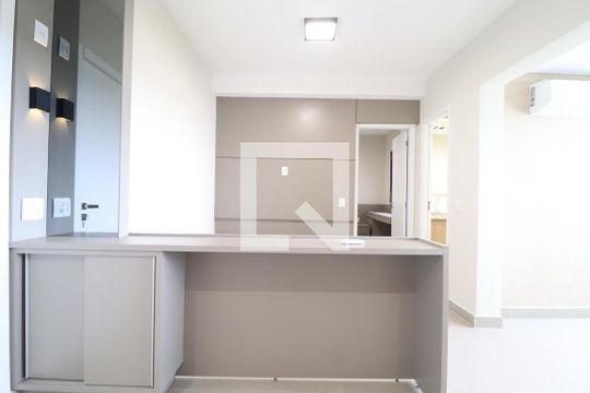 Sala de apartamento para alugar com 1 quarto, 43m² em Granja Marileusa, Uberlândia