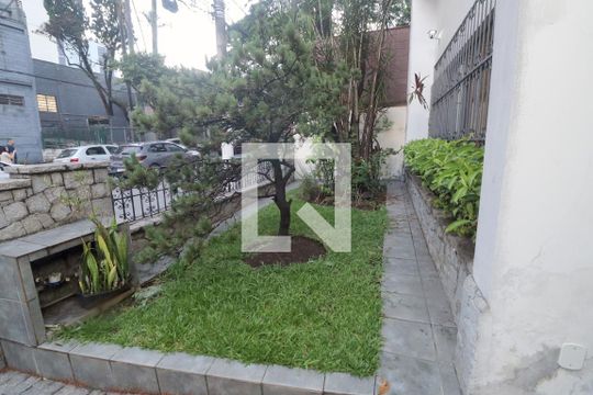 Jardim de casa à venda com 2 quartos, 200m² em Vila Assunção, Santo André