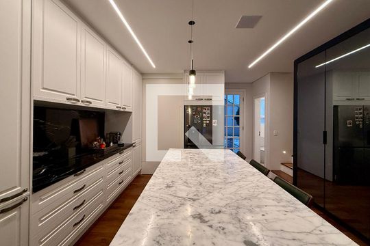 Cozinha Integrada de casa de condomínio à venda com 4 quartos, 350m² em Santo Amaro, São Paulo