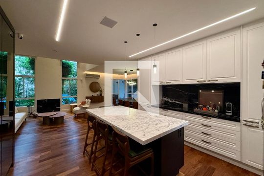 Cozinha Integrada de casa de condomínio à venda com 4 quartos, 350m² em Santo Amaro, São Paulo