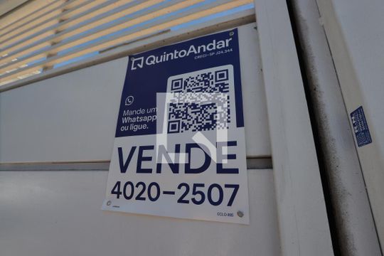Placa de casa à venda com 2 quartos, 77m² em Vila Divina Pastora, São Paulo