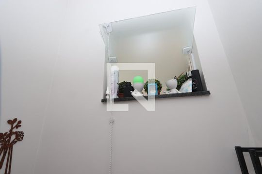 Lavabo de casa à venda com 2 quartos, 77m² em Vila Divina Pastora, São Paulo