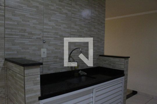 Cozinha e Área de Serviço de casa para alugar com 1 quarto, 360m² em Curicica, Rio de Janeiro