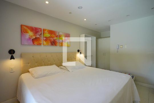 Quarto de kitnet/studio para alugar com 1 quarto, 52m² em Santo Antonio de Lisboa, Florianópolis