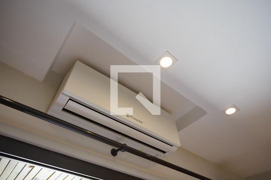 Ar condicionado de kitnet/studio para alugar com 1 quarto, 52m² em Santo Antonio de Lisboa, Florianópolis