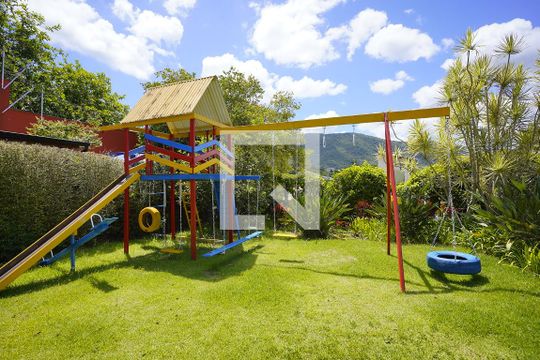 Área comum - Playground de kitnet/studio para alugar com 1 quarto, 52m² em Santo Antonio de Lisboa, Florianópolis