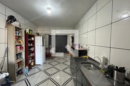 Cozinha de casa à venda com 3 quartos, 130m² em Campestre, São Leopoldo