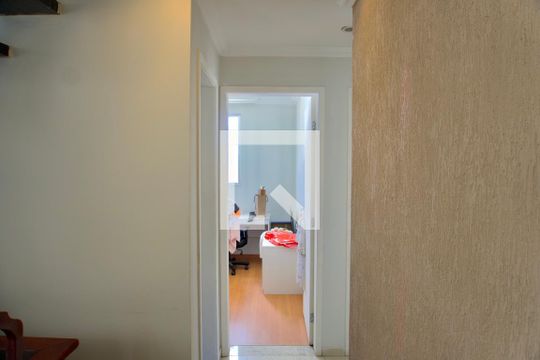 Corredor de apartamento à venda com 3 quartos, 120m² em Padre Eustáquio, Belo Horizonte