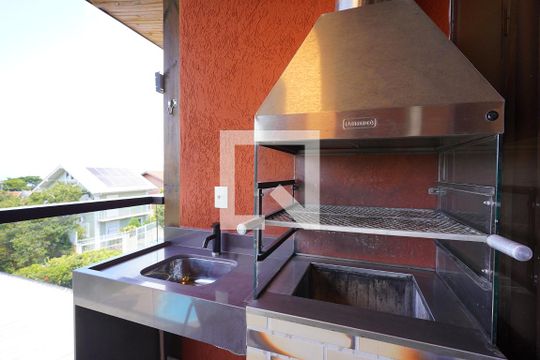 Churrasqueira  de kitnet/studio para alugar com 1 quarto, 26m² em Santo Antonio de Lisboa, Florianópolis