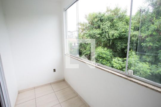 Casa para alugar com 3 quartos, 200m² em Taquara, Rio de Janeiro