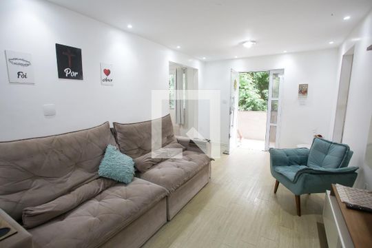 Sala de Estar de casa para alugar com 3 quartos, 200m² em Taquara, Rio de Janeiro